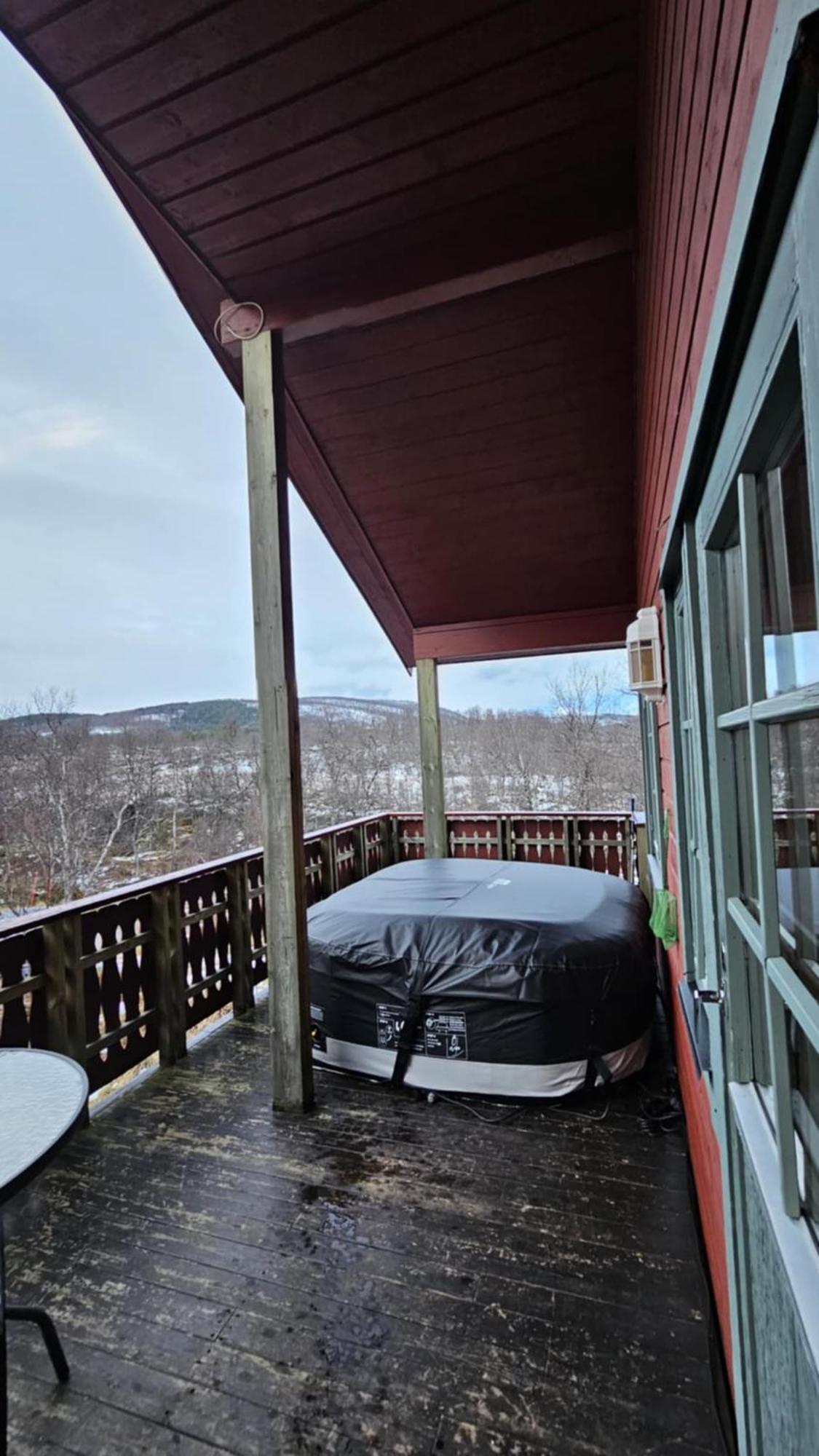 Trivelig Hytte I Senja. Exterior photo
